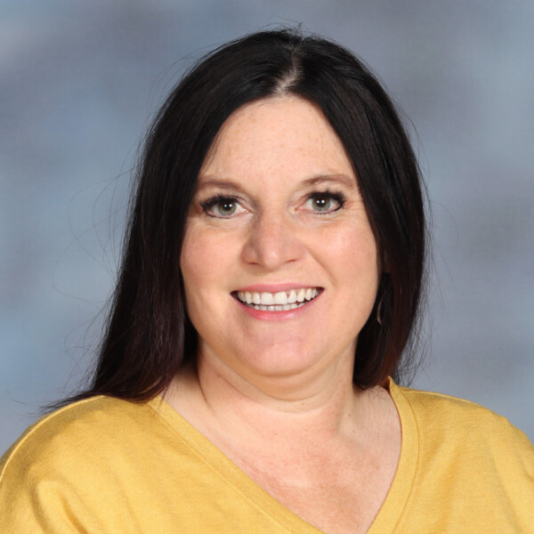 Photo of Elizabeth Shields Photo of Elizabeth Shields